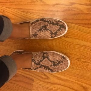 Gorgeous espadrilles!!